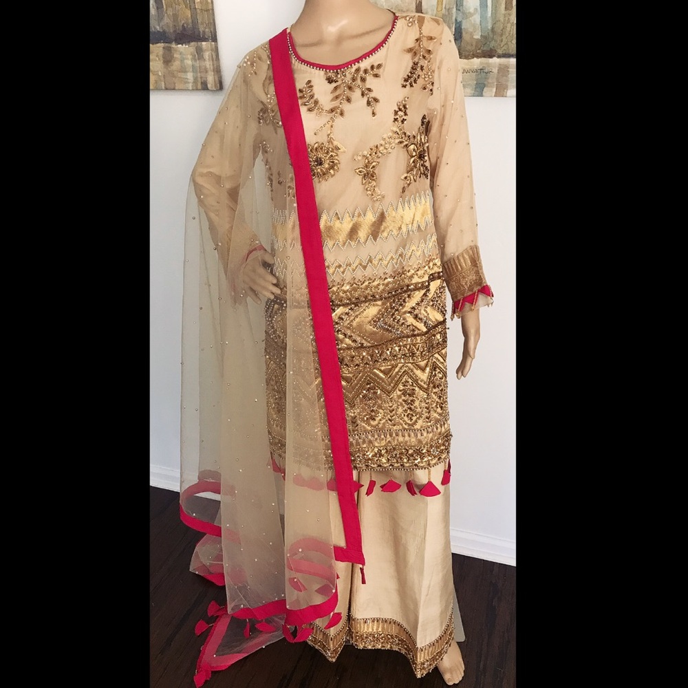 Pakistani formalwear